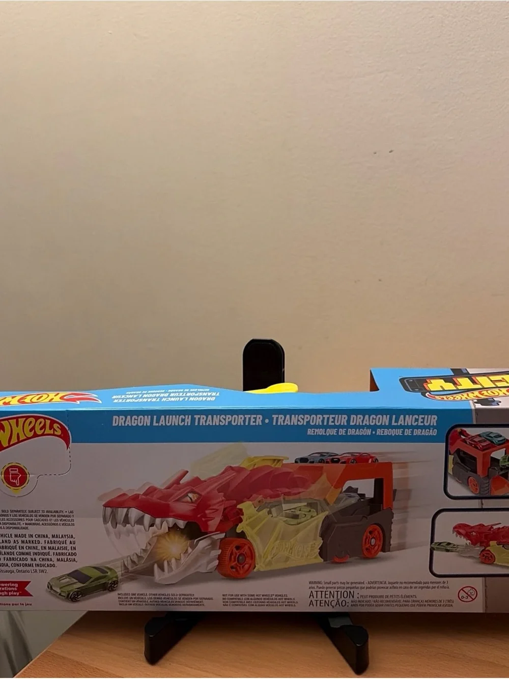 Hot Wheels Dragon Launcher Transporter - Red & Green